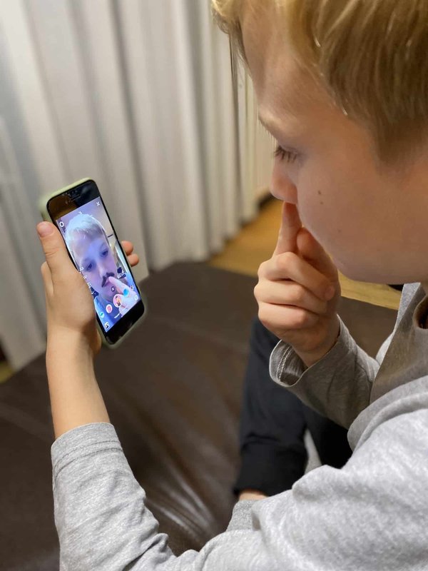 Découvrez les secrets des stories Snapchat en toute discrétion !